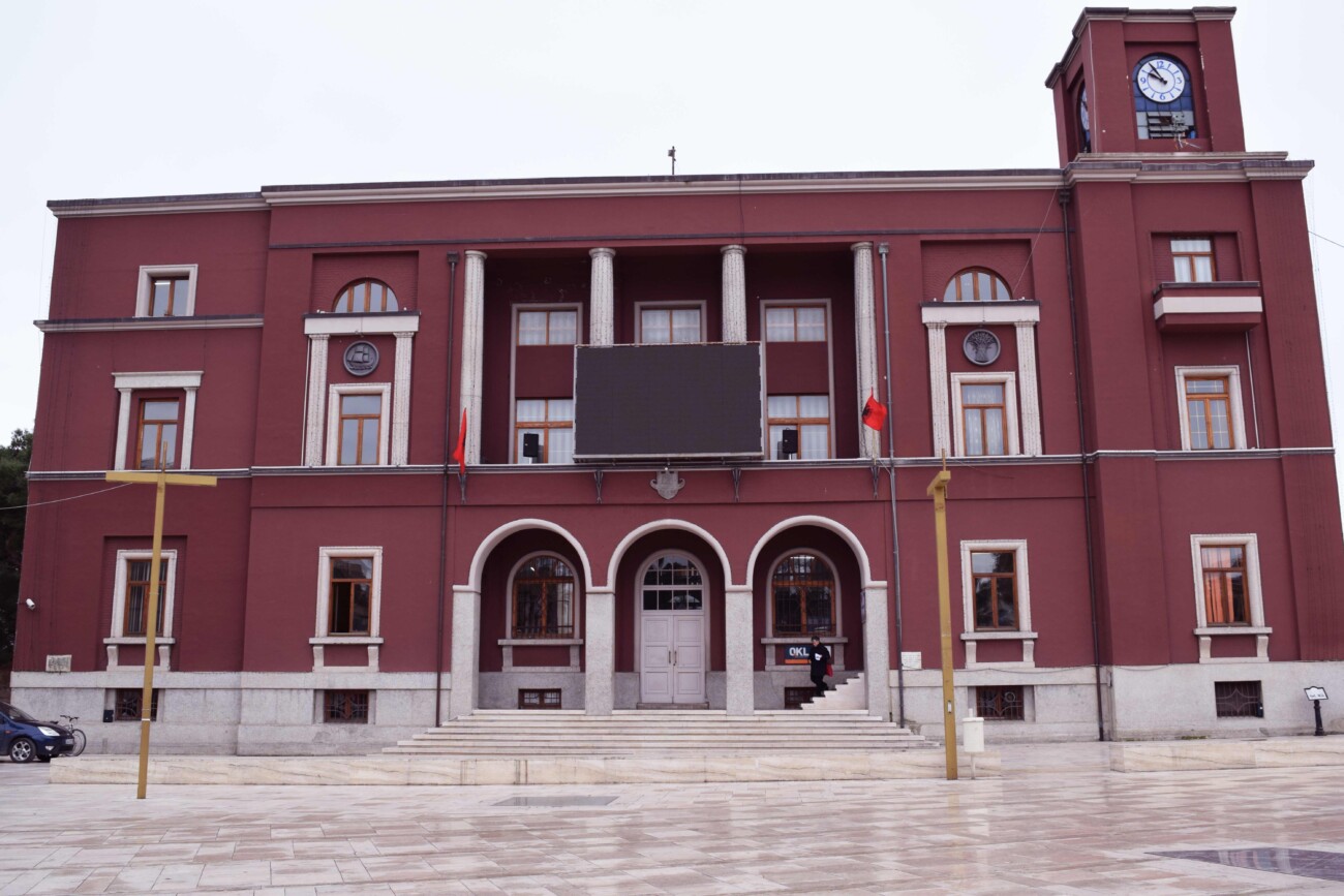 Foto ilustruese e Bashkisë Durrës. Foto Media Amfora