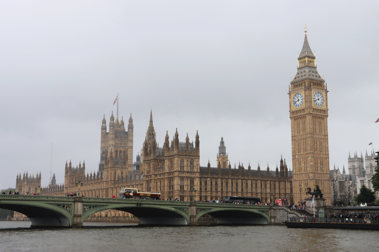 Foto ilustruese nga Londra dhe Parlamenti Britanik. Foto: Media Amfora