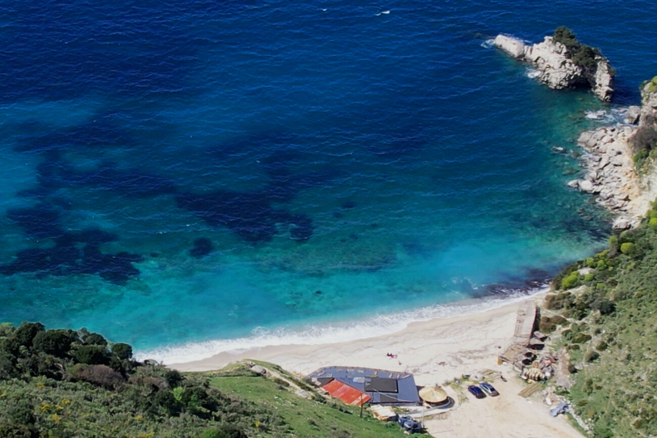 Plazhi i Pasqyrave në Sarandë. Foto: Media Amfora