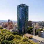 Ndërtesa "ATTI Tower" ku gjendet ambasada e Izraelit në Shqipëri. Foto: Faqja e Ambasadës së Izraelit në Shqipëri